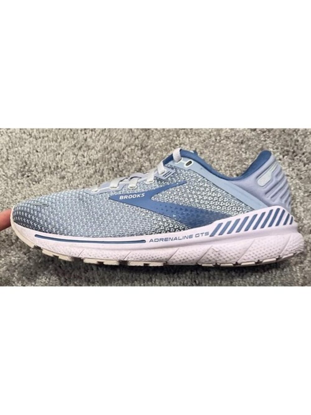 Brooks Adrenaline GTS 22 Shoe Size 8.5 Purple Blue Running Sneaker 1203531B589